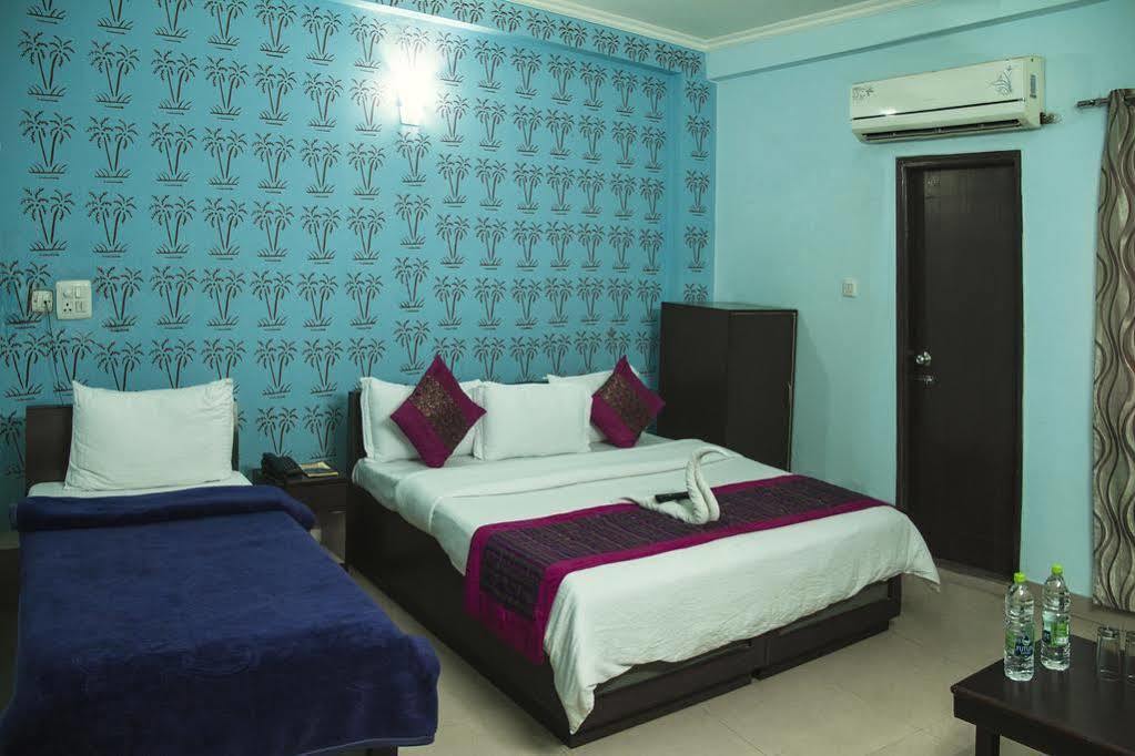 نيودلهي Hotel Le Princess @ Airport المظهر الخارجي الصورة