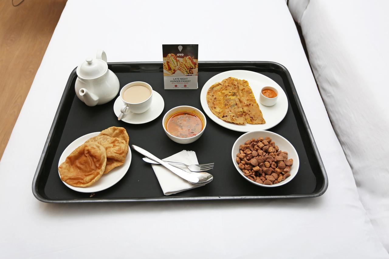 نيودلهي Hotel Le Princess @ Airport المظهر الخارجي الصورة
